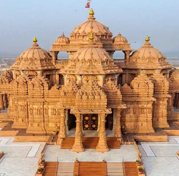 6-hour Tour of Delhi Temples & Spiritual Sites